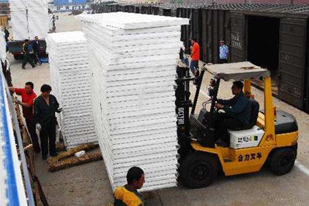 廠庫搬運(yùn) (1)